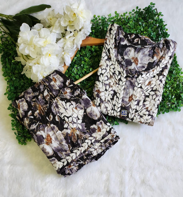 MAL SHORT KURTI WITH GARARA SET WITH FREE GIFT ๐ INSIDE