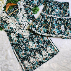 MAL SHORT KURTI WITH GARARA SET WITH FREE GIFT ๐ INSIDE