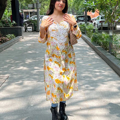 Door hand-embroidered malmal Kurti with gift💝 inside/ Door kurti