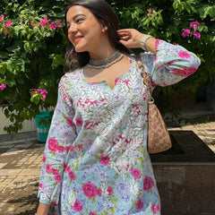 Door hand-embroidered malmal Kurti with gift💝 inside/ Door kurti