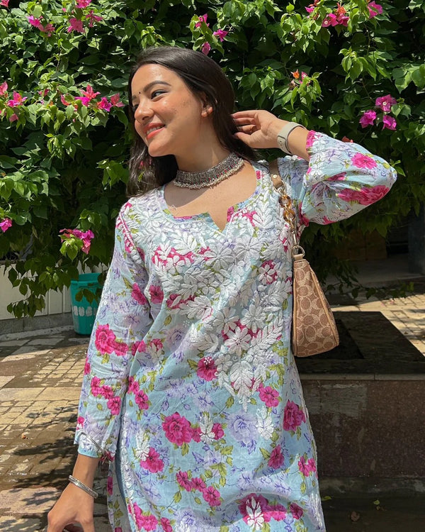 Door hand-embroidered malmal Kurti with gift💝 inside/ Door kurti
