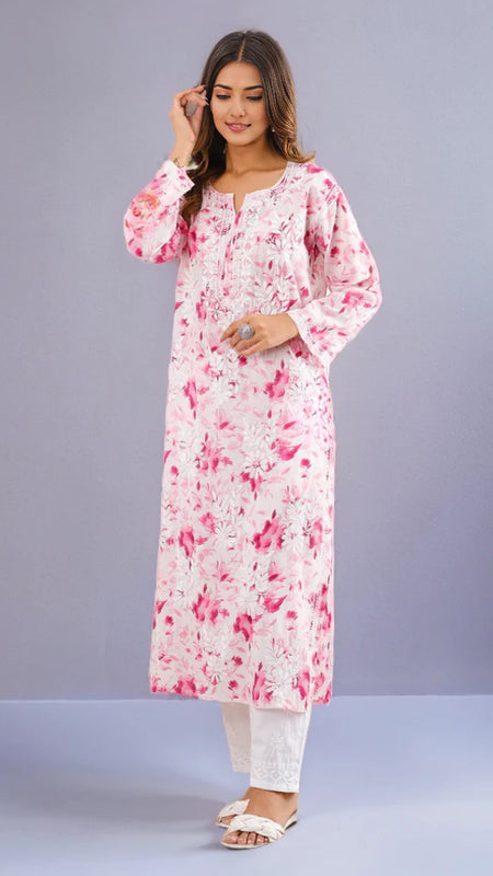 Neitra hand-embroidered malmal Kurti