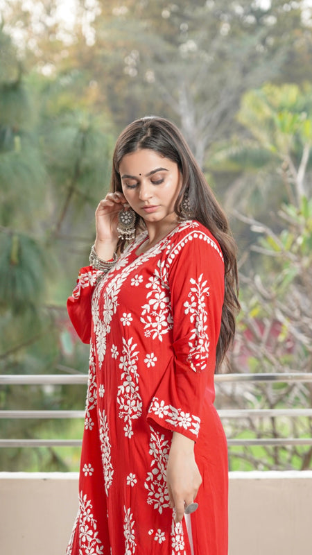 JANNAT MODAL KURTI WIT HEAVY EMBROIDERY