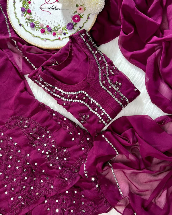 BOOTI JAAL COLOURFUL SET WITH FREE GIFT π INSIDE