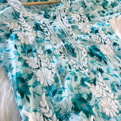 Neitra hand-embroidered malmal Kurti