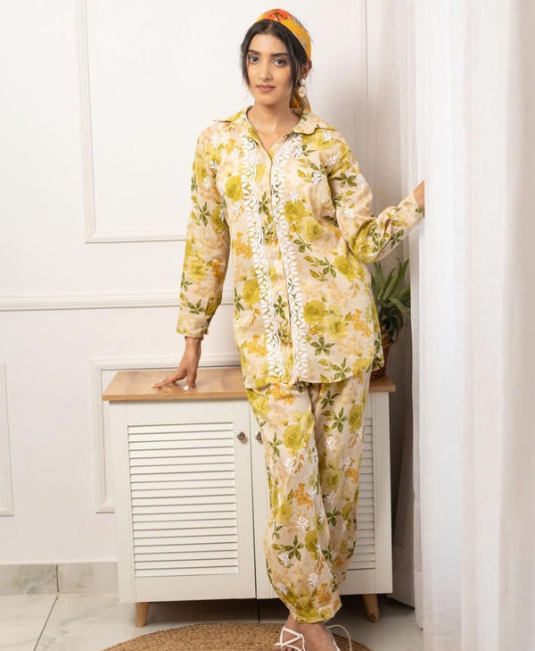 AESTHETIC CHIKANKARI CO-ORD SET WITH FREE GIFT 💝INSIDE