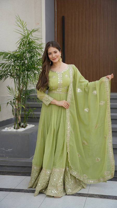 NEW Launching *REAL MODELLING* Designer Party Wear Look Collection