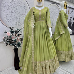 NEW Launching *REAL MODELLING* Designer Party Wear Look Collection