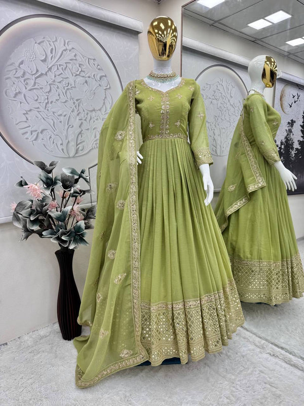 NEW Launching *REAL MODELLING* Designer Party Wear Look Collection