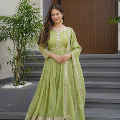 NEW Launching *REAL MODELLING* Designer Party Wear Look Collection