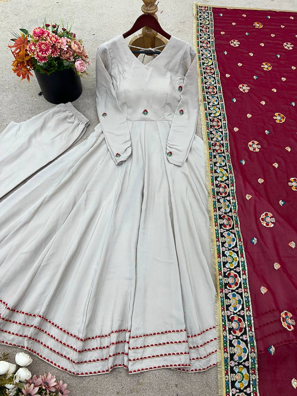 Exclusive Trending Designer Gown with Heavy sequence embroidery Dupatta 👗