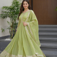 NEW Launching *REAL MODELLING* Designer Party Wear Look Collection