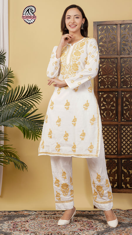 CHANDERI CO-ORD SET WITH  COLOUR THREAD WITH FREE GIFT 💝  INSIDE