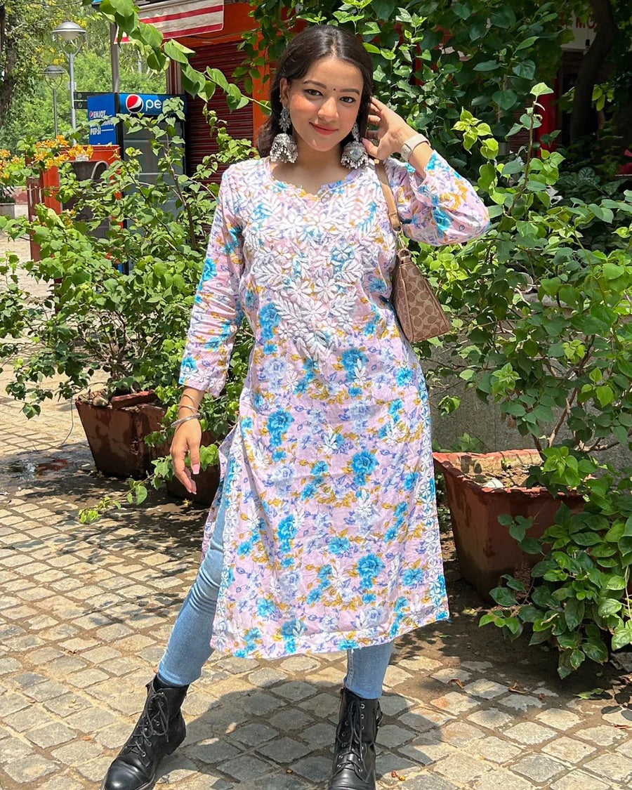 Door hand-embroidered malmal Kurti with gift💝 inside/ Door kurti