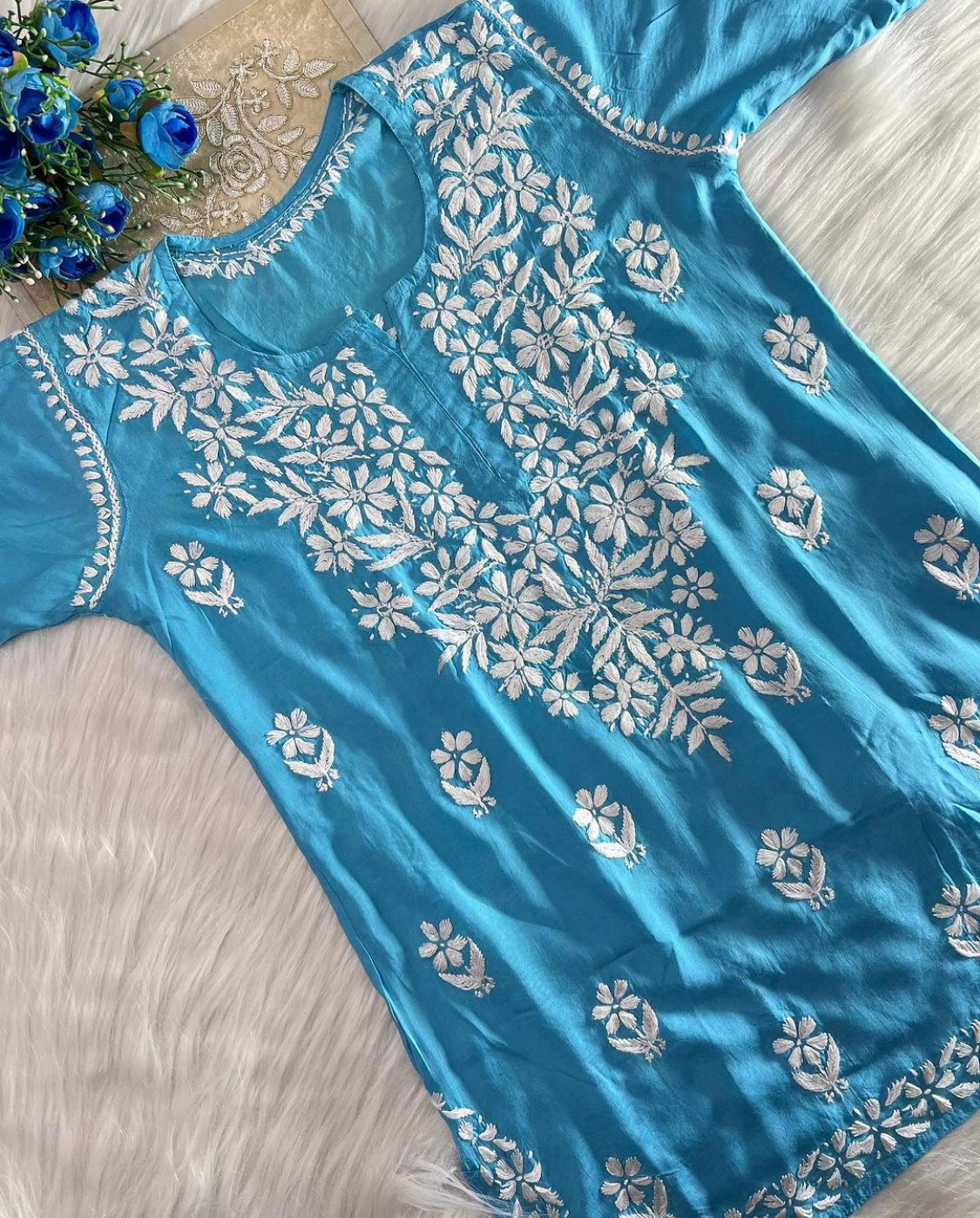 Short Handworked chikankari Modal kurti /Modal kurti