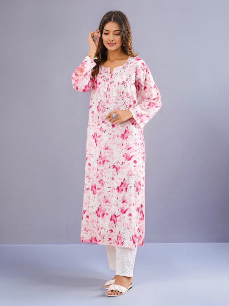 Neitra hand-embroidered malmal Kurti