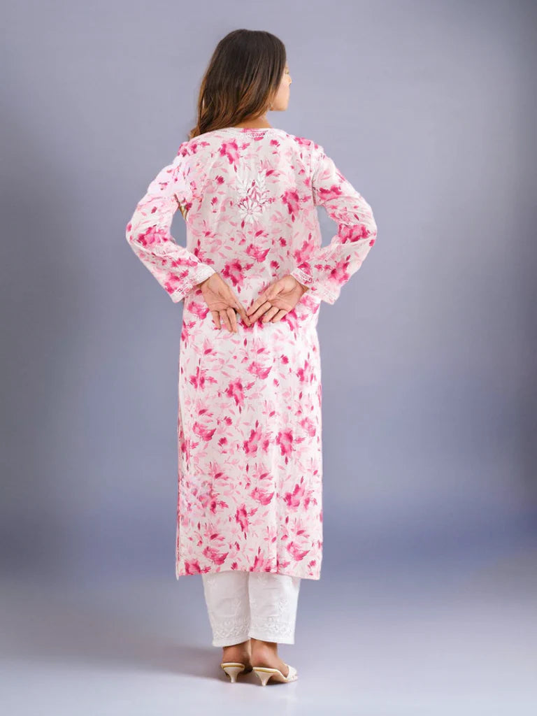 Neitra hand-embroidered malmal Kurti