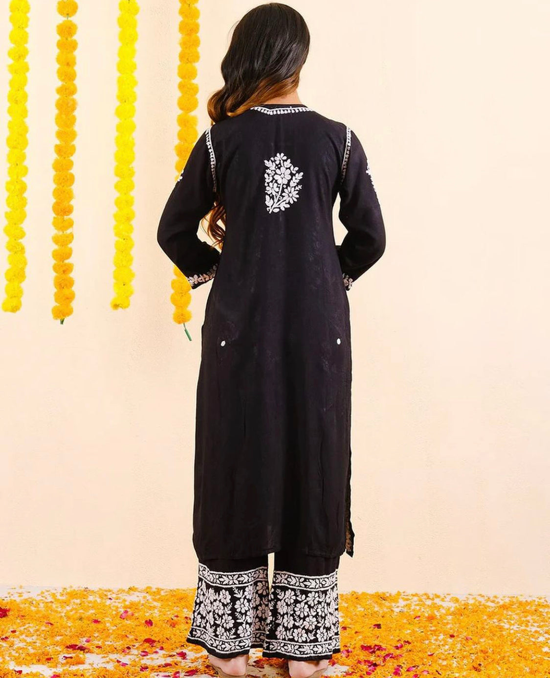 CHIKANKARI BLACK HEAVY EMBROIDERED SET