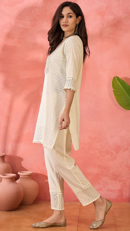 OFF WHITE TRENDING COORD SET WITH MIRROR WORK