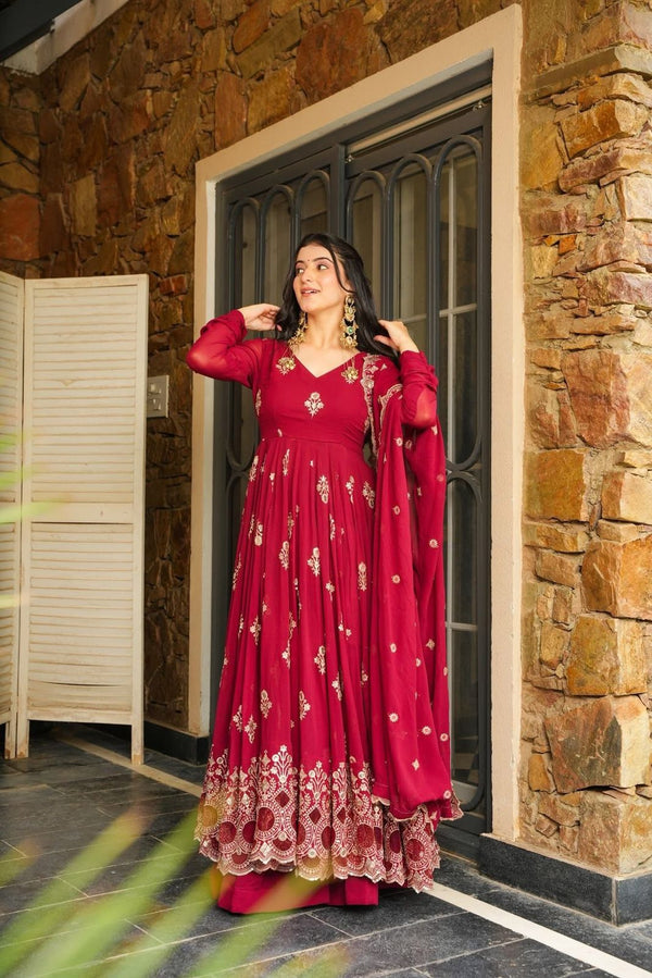 RED GEORGETTE GOWN SET WITH GOLDEN WORK