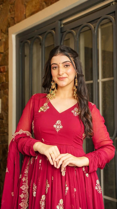 RED GEORGETTE GOWN SET WITH GOLDEN WORK