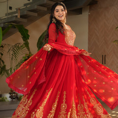 KAREENA GOWN WITH ZARIWOR AND DUPATTA