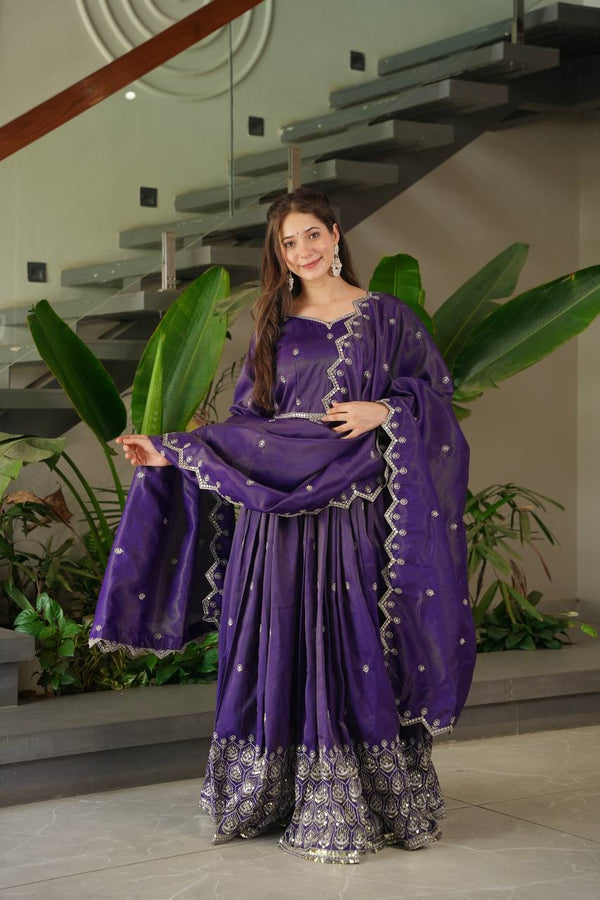NEW Launching  *REAL MODELLING* Designer Party Wear Look Collection