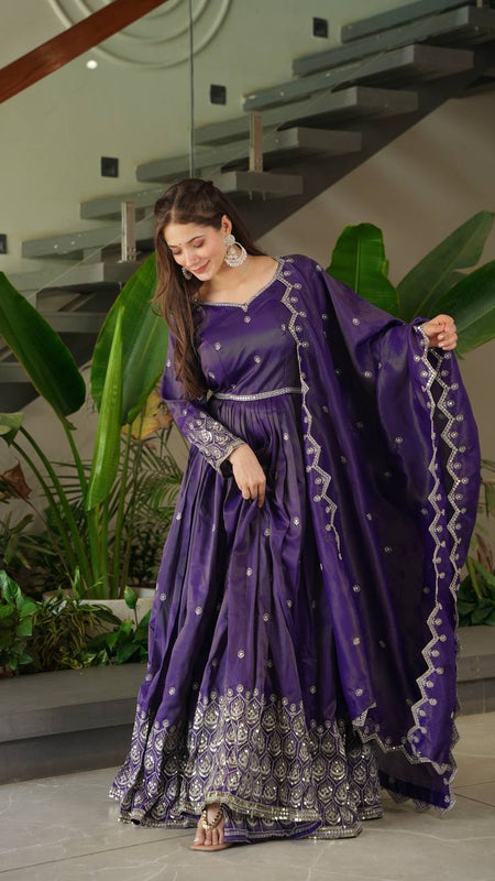 NEW Launching  *REAL MODELLING* Designer Party Wear Look Collection