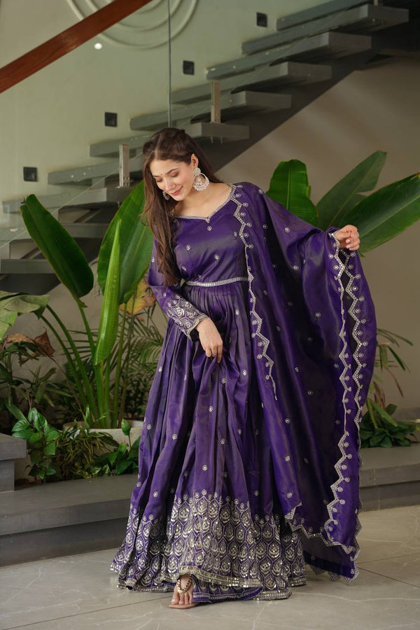 NEW Launching  *REAL MODELLING* Designer Party Wear Look Collection