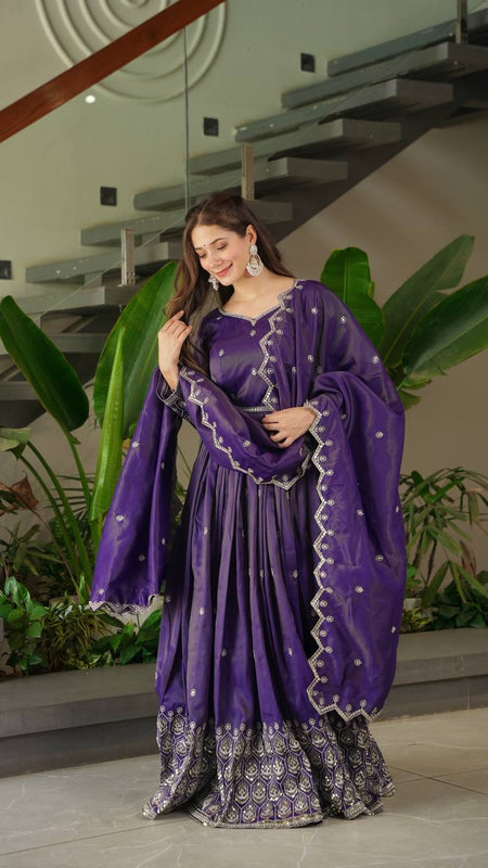 NEW Launching  *REAL MODELLING* Designer Party Wear Look Collection
