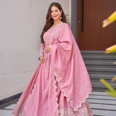 NEW Launching  *REAL MODELLING* Designer Party Wear Look Collection
