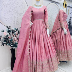 NEW Launching  *REAL MODELLING* Designer Party Wear Look Collection