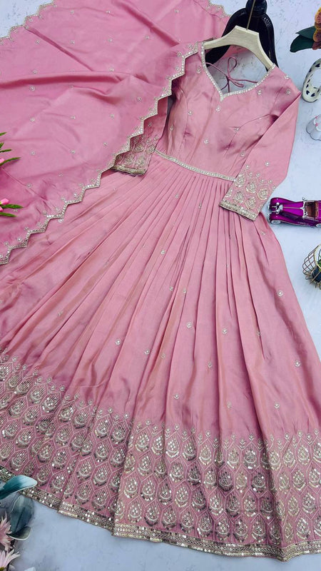 NEW Launching  *REAL MODELLING* Designer Party Wear Look Collection